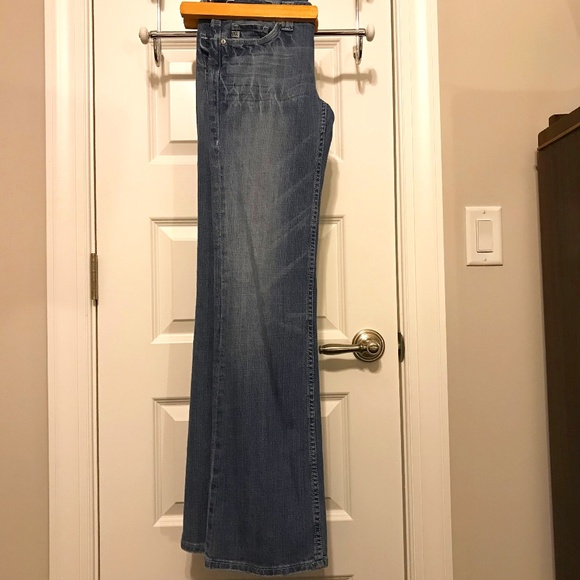 Miss Me Special Edition cowhide rhinestone bootcut 5 pocket blue jeans (size 28) - Picture 1 of 16